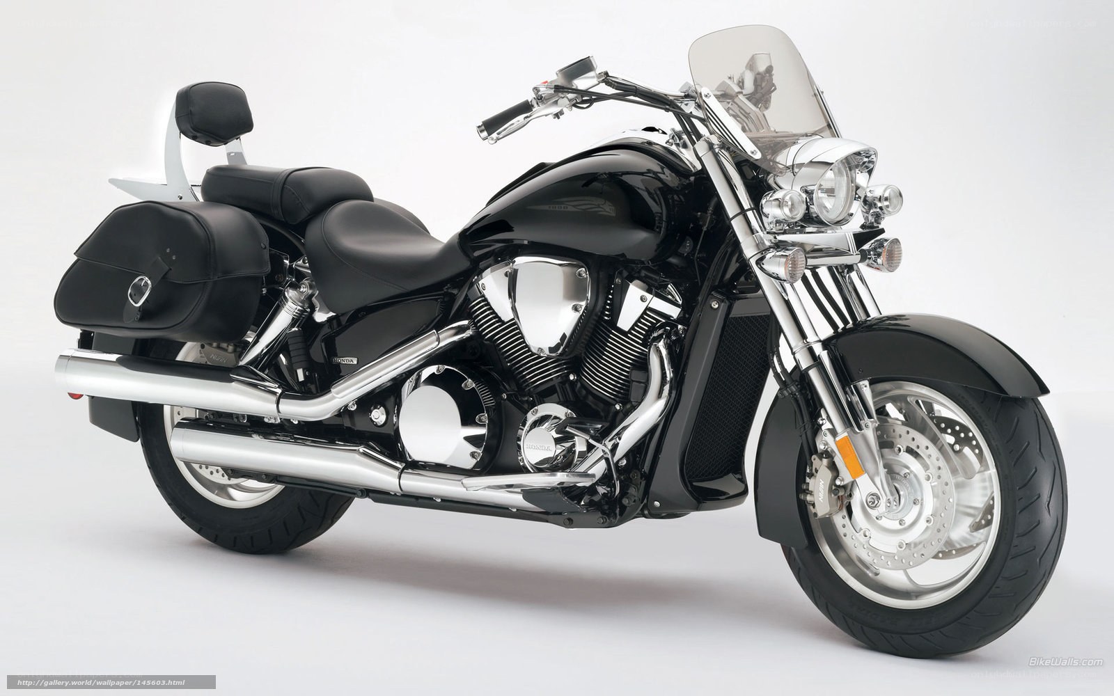 black cruiser motorcycle
