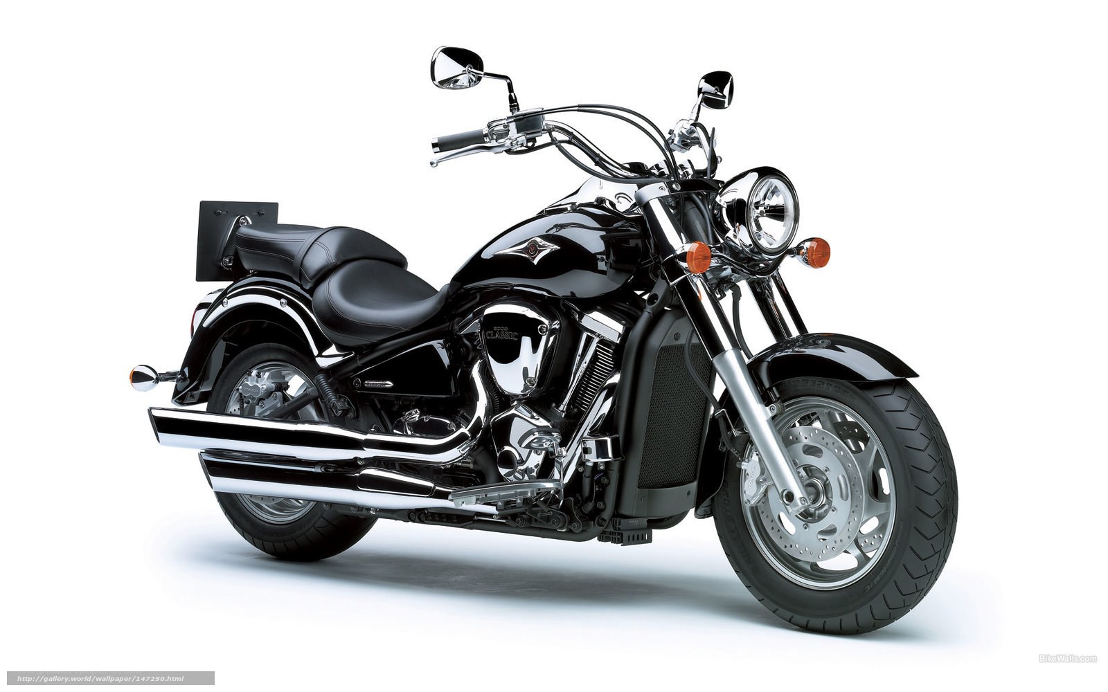 black cruiser motorcycle
