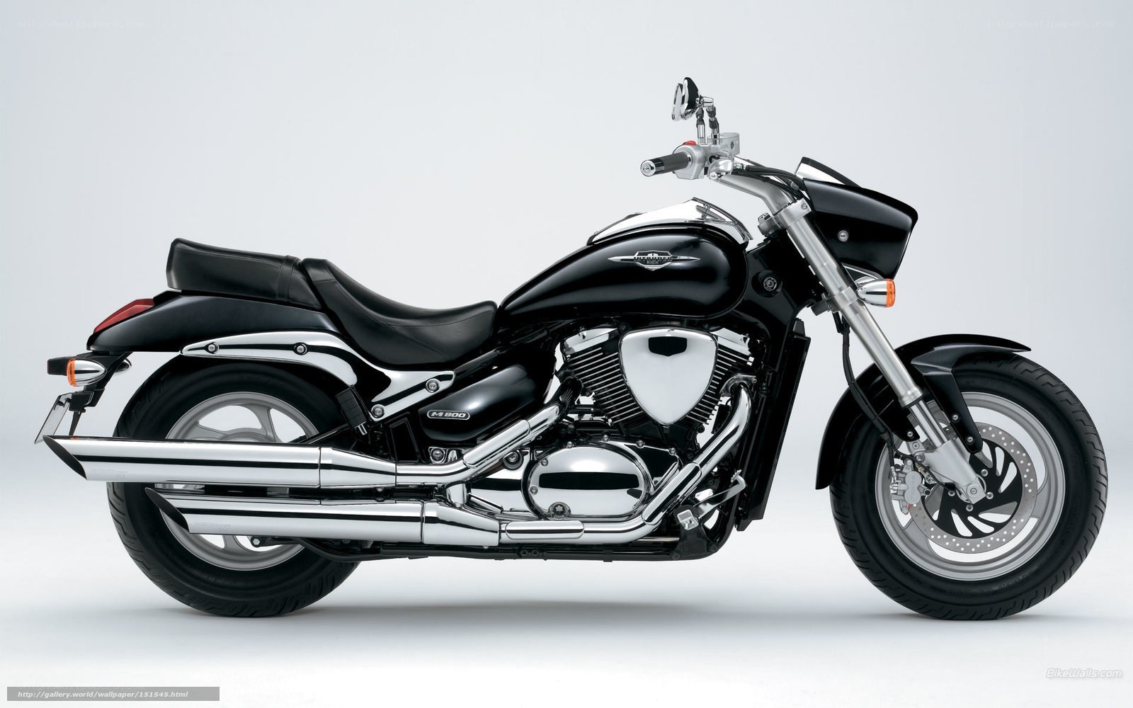 black cruiser motorcycle