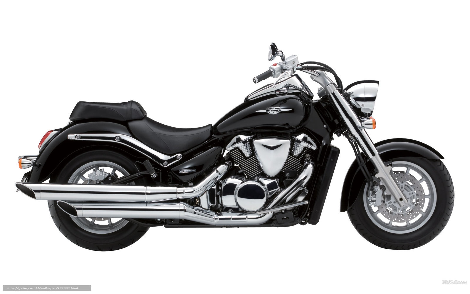 black cruiser motorcycle