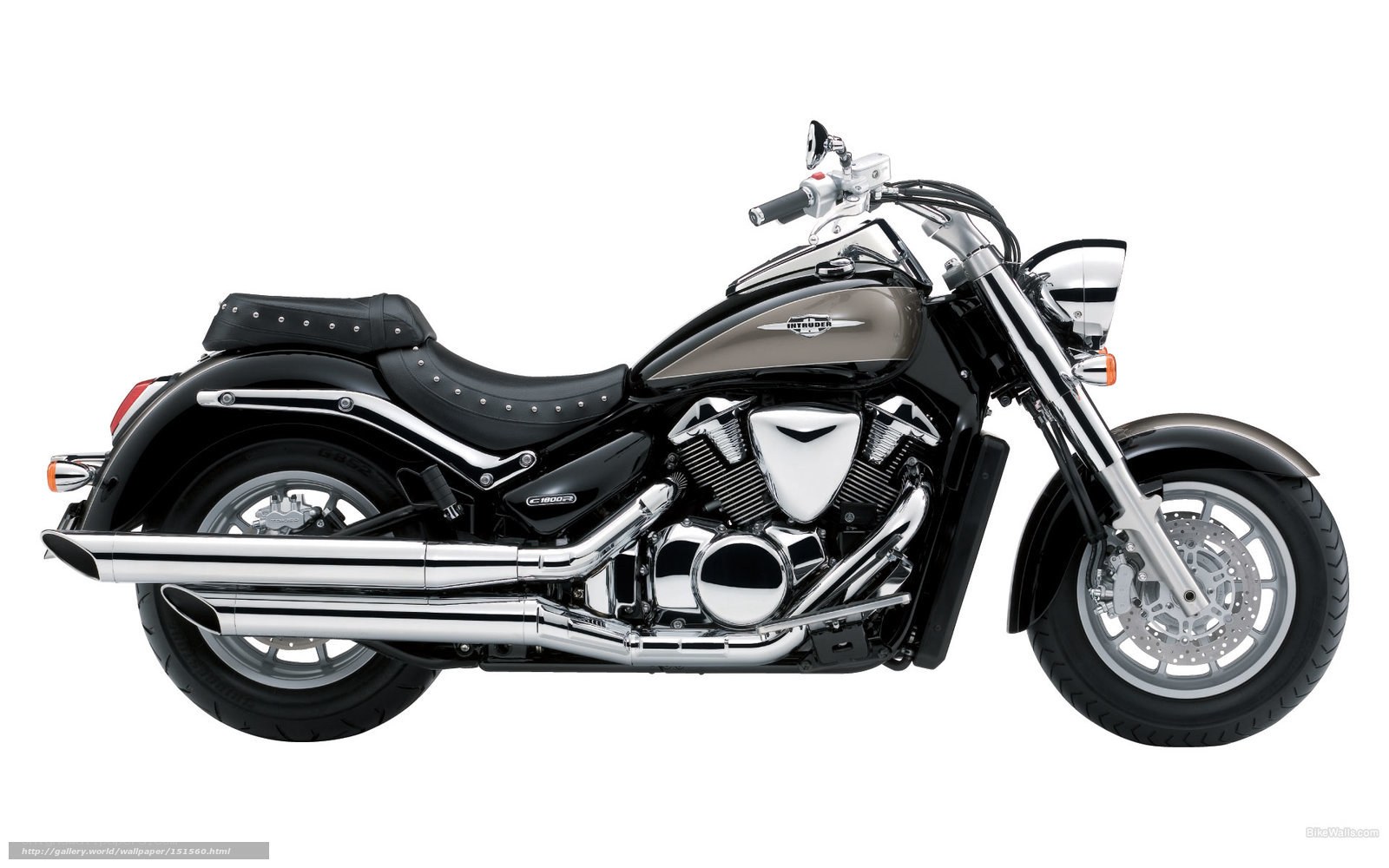black cruiser motorcycle