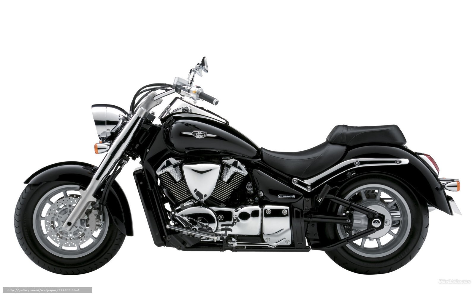 black cruiser motorcycle