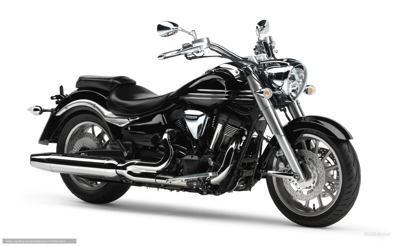 black cruiser motorcycle