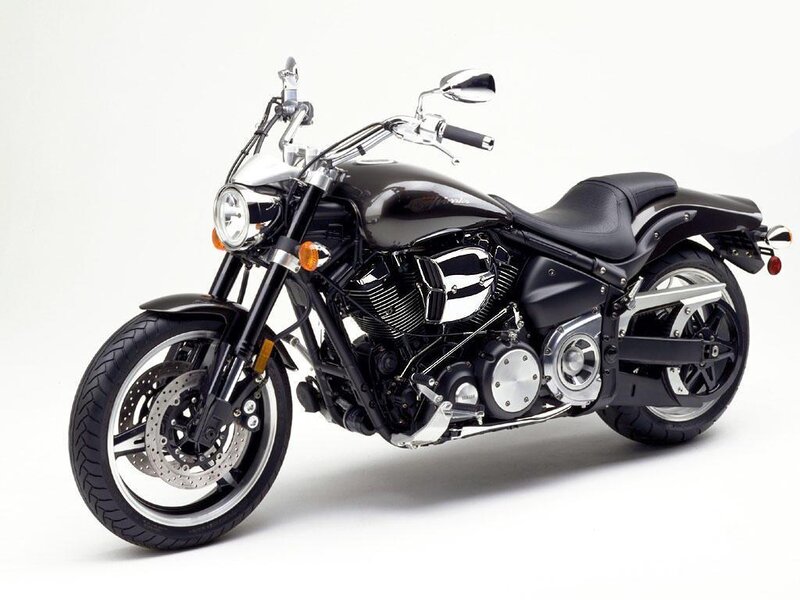 Black Cruiser Motorcycle — Engine, Headlight