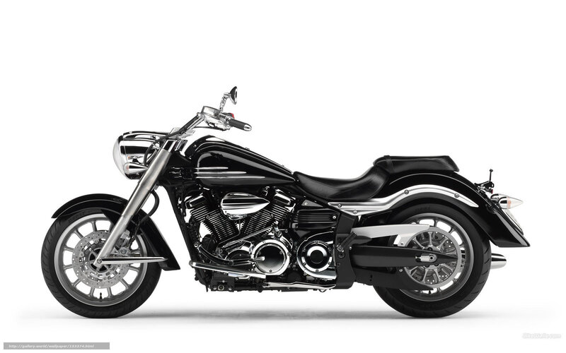 Black Cruiser Motorcycle — Neutral, Photograph, Chrome