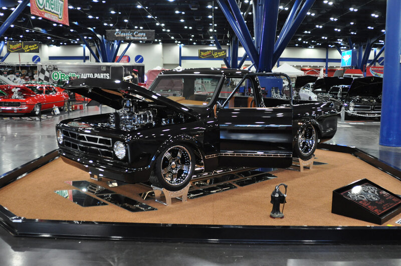 Black Custom Truck — Showcase