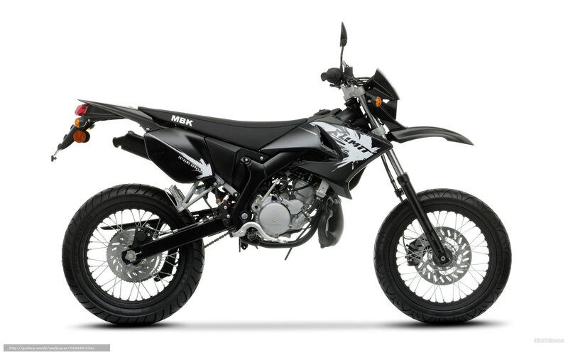 black dirt bike motorcycle