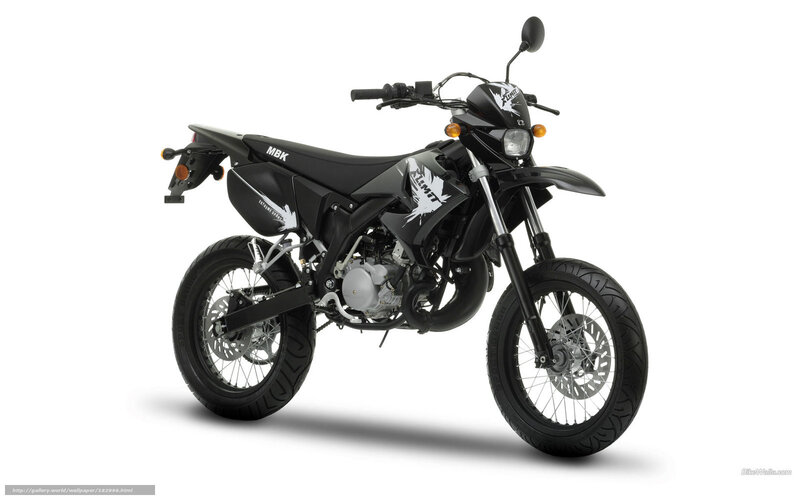 black dirt bike motorcycle