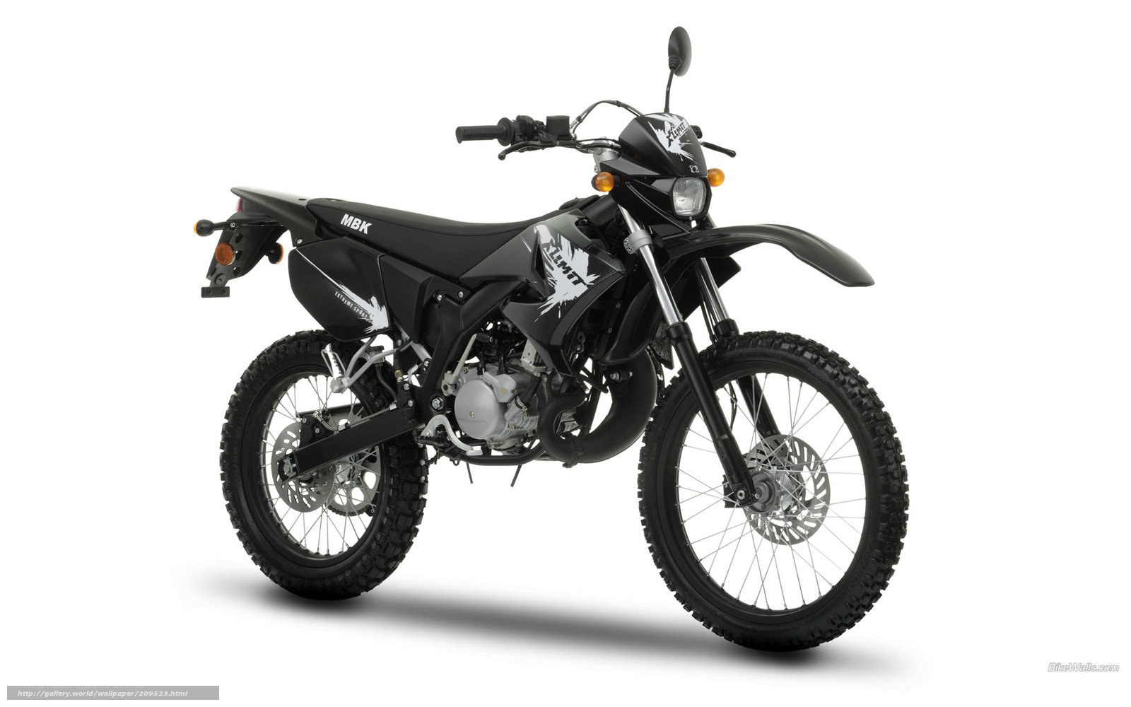 black dirt bike motorcycle
