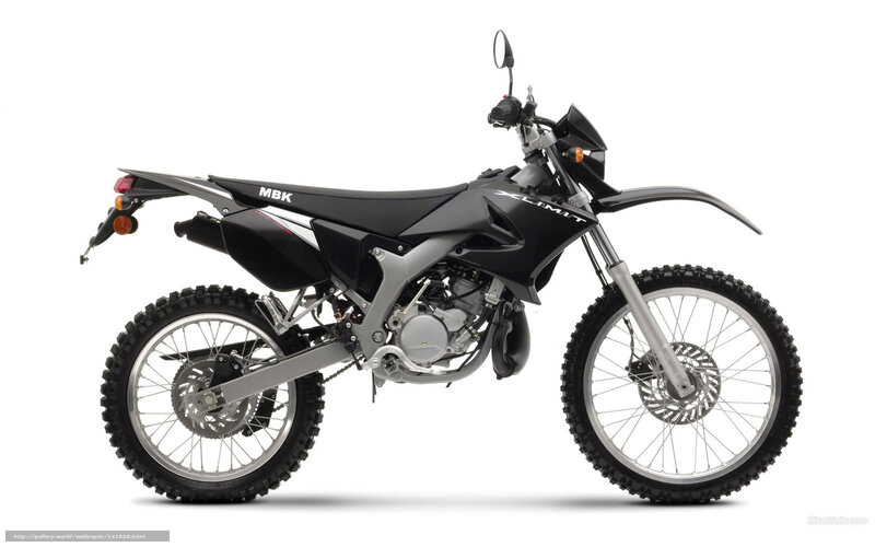 black dirt bike motorcycle