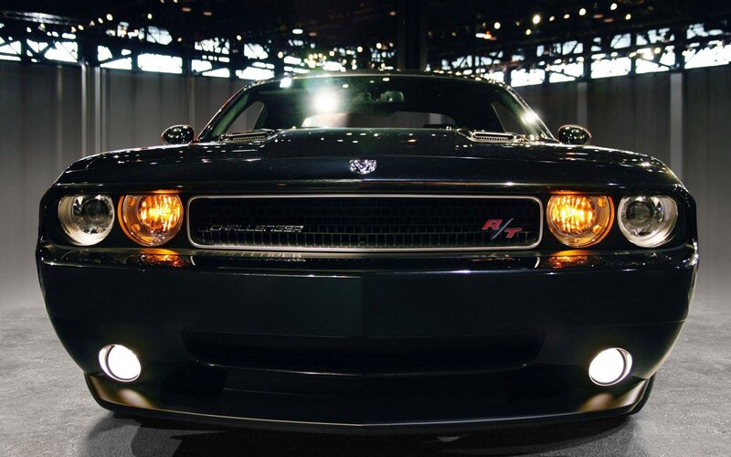 Black Dodge Challenger RT