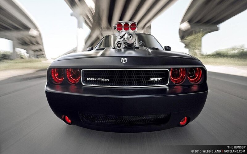 Black Dodge Challenger Srt — Dynamic