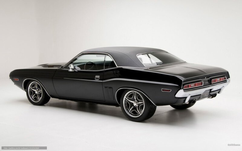 black dodge challenger