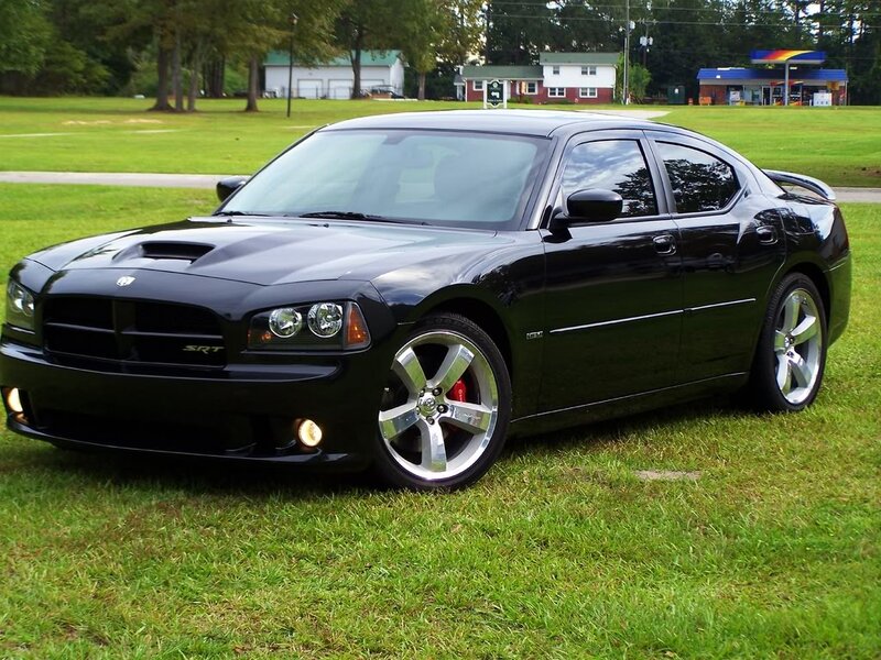 Black Dodge Charger Srt8 — Calm