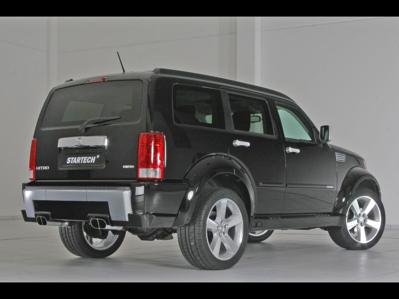 black dodge nitro suv