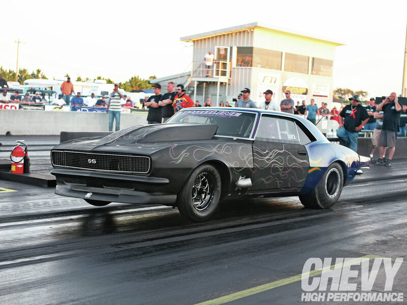 Black Drag Racing Car — Active