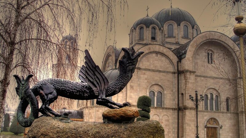 Black Dragon Statue — Gray