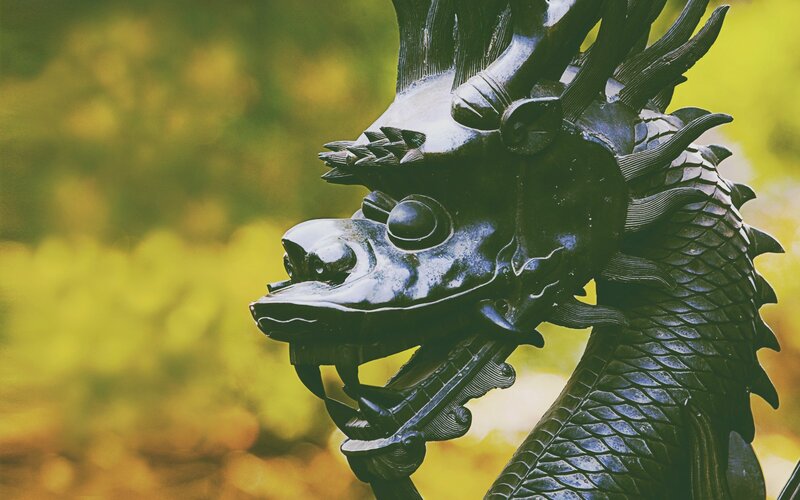 Black Dragon Statue — Serene