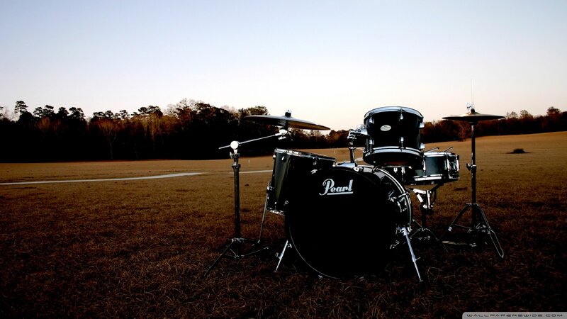 Black Drum Set