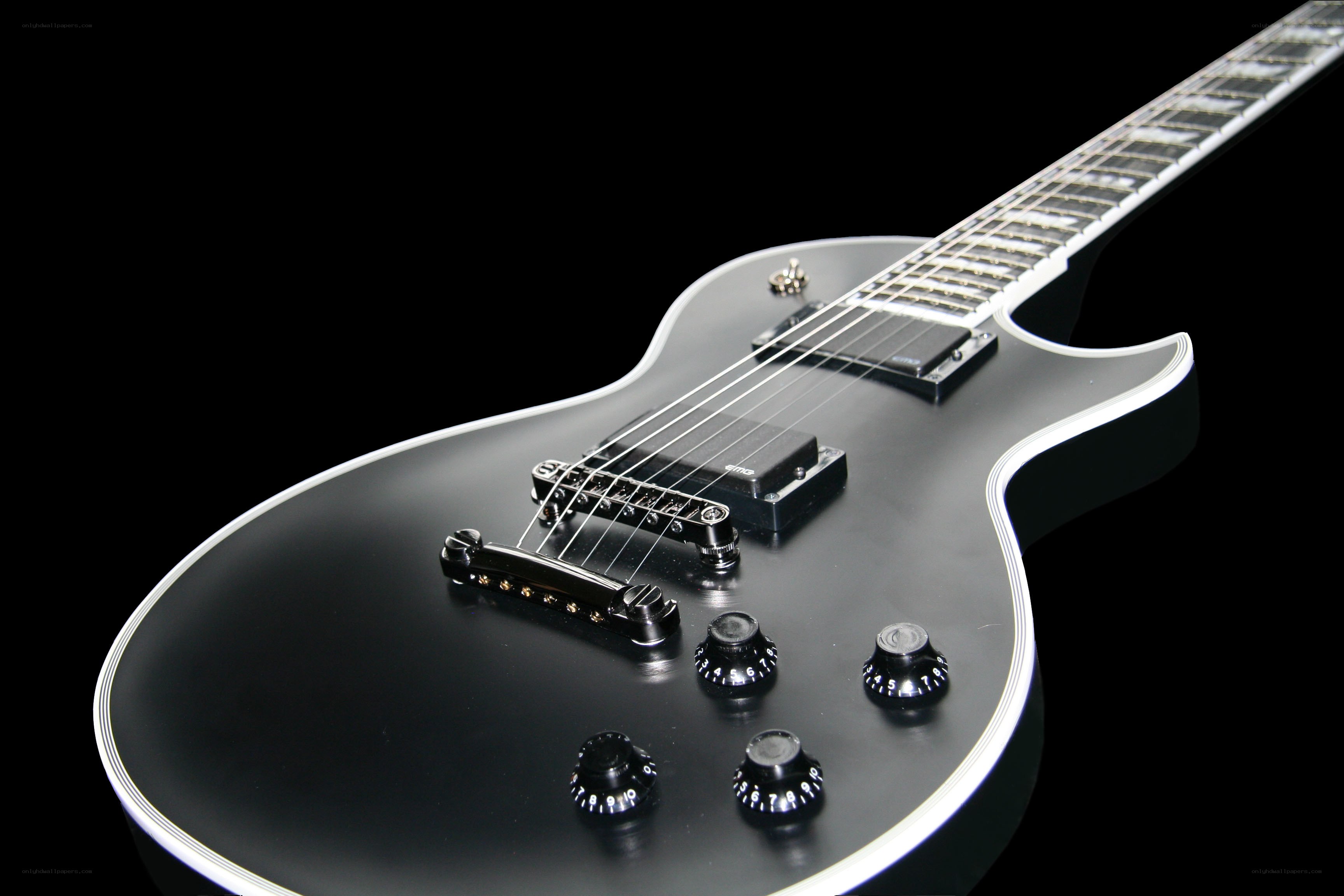 black electric guitar
