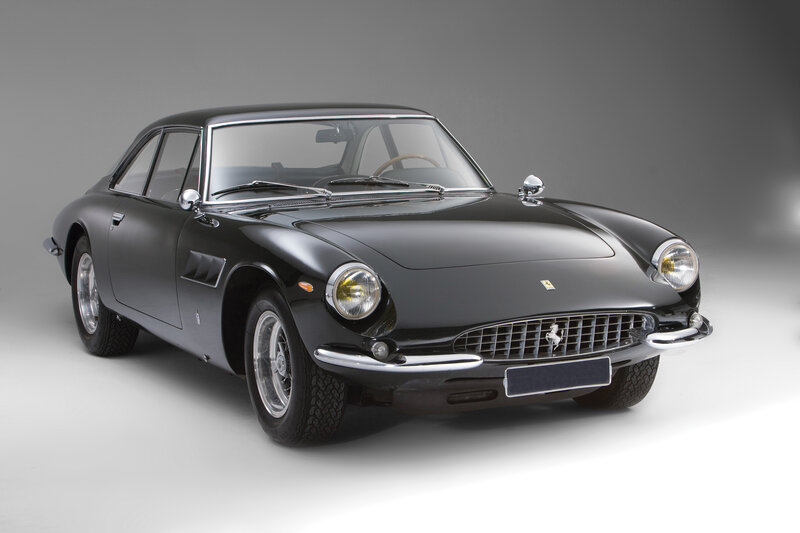 Black Ferrari 250 GT SWB