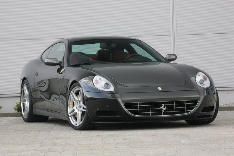 Black Ferrari 612 Scaglietti