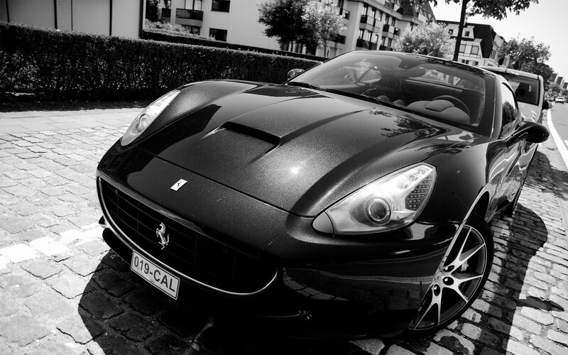 Black Ferrari California — Dramatic