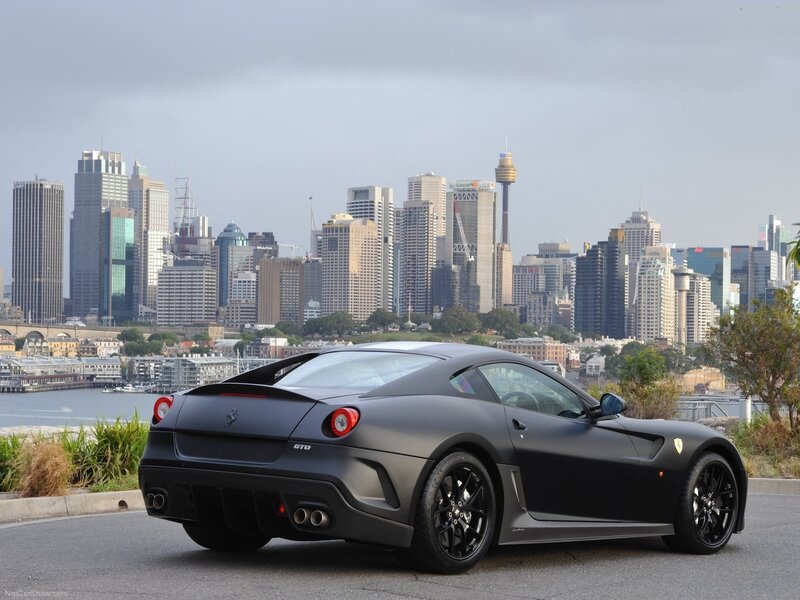 Black Ferrari GTO in Sydney