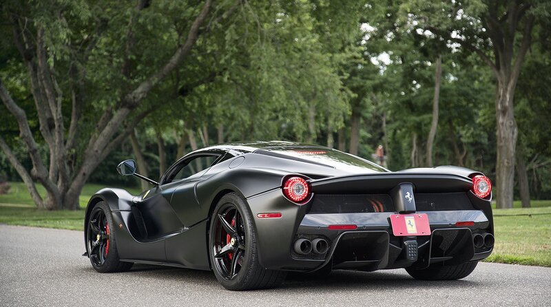 Black Ferrari Laferrari — Serene