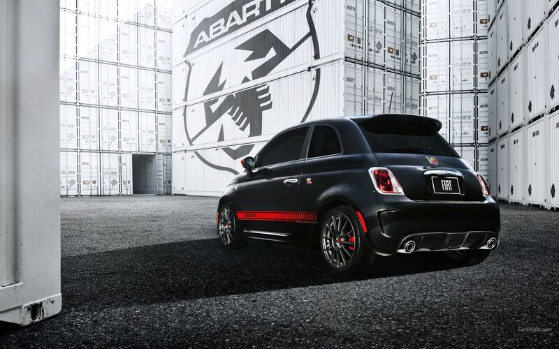 Black Fiat 500 Abarth