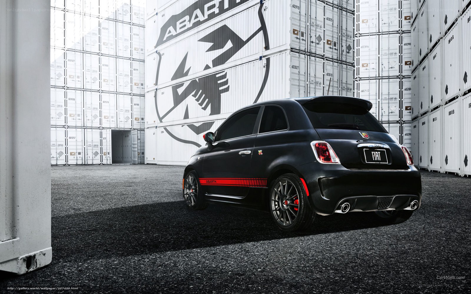 Black Fiat 500 Abarth