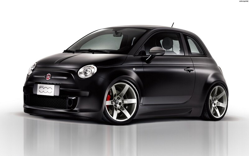 Black Fiat 500 car