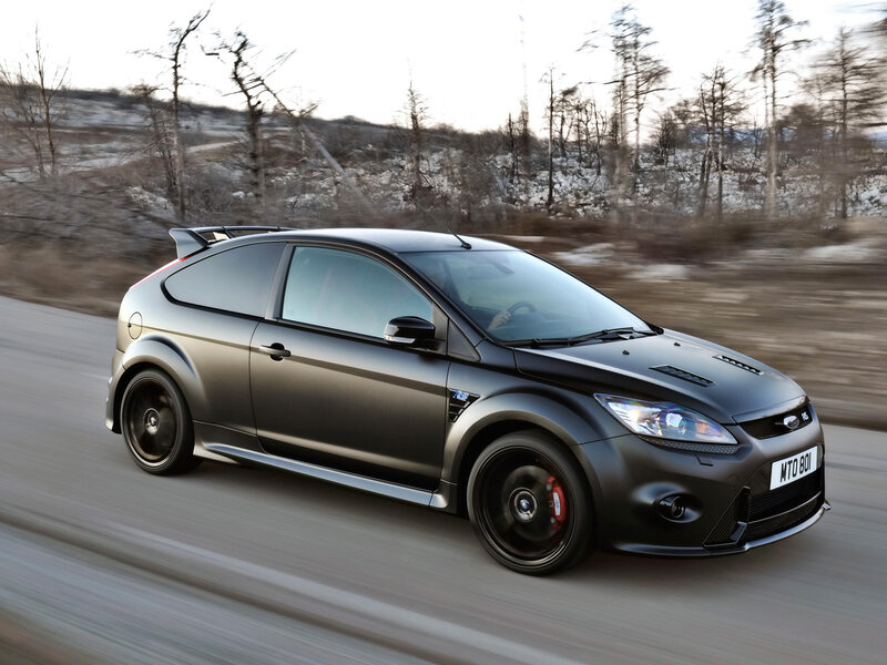 Black Ford Focus RS — Dynamic, Winter