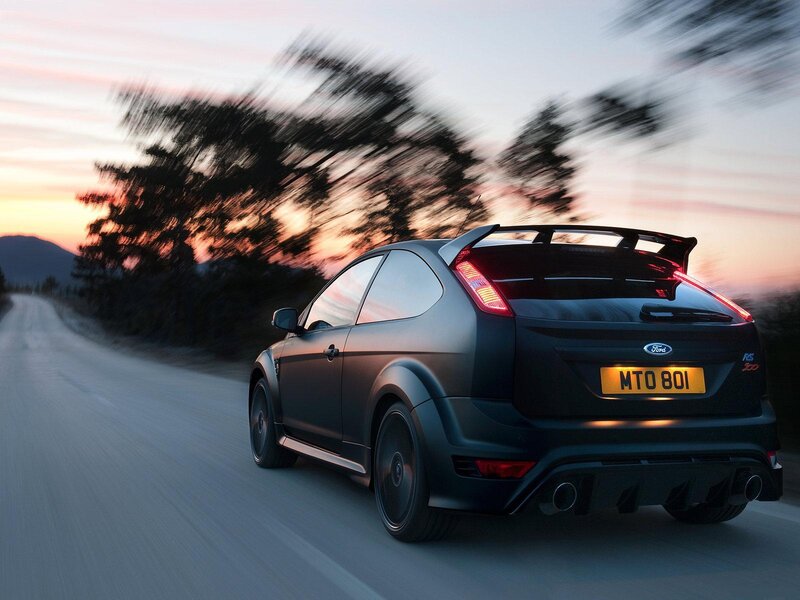 Black Ford Focus RS on a road
