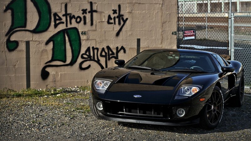 Black Ford GT in Detroit