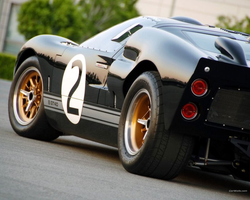 Black Ford GT40 race car