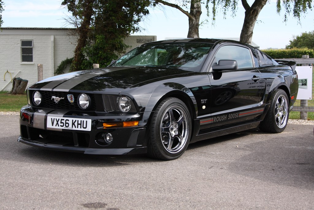 Black Ford Mustang GT