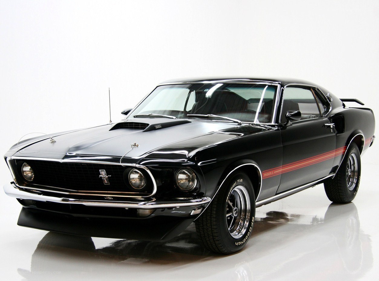 Black Ford Mustang Mach 1