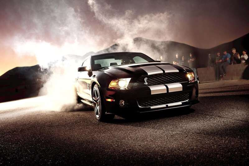 Black Ford Mustang Shelby GT500