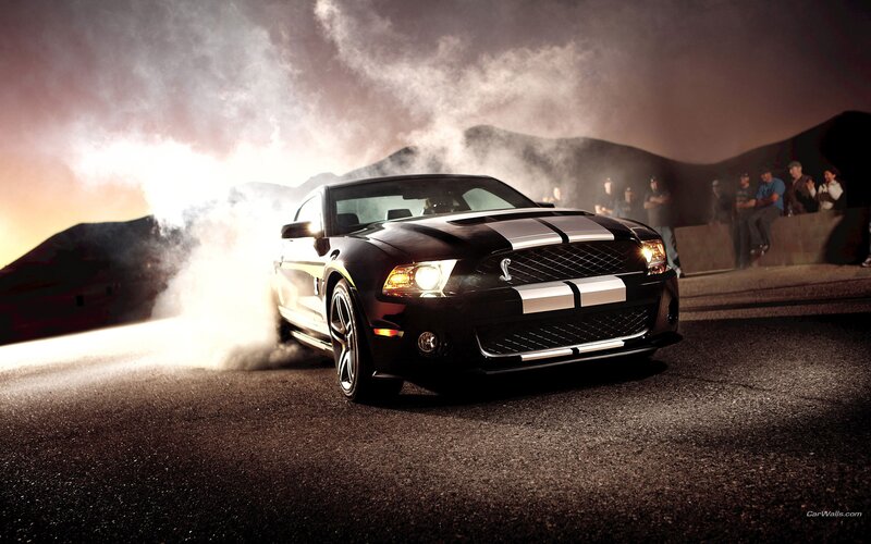 Black Ford Mustang Shelby GT500