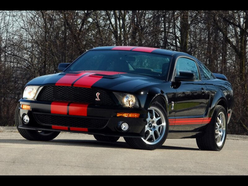 Black Ford Mustang Shelby GT500