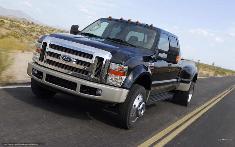 Black Ford Super Duty Truck — Dynamic