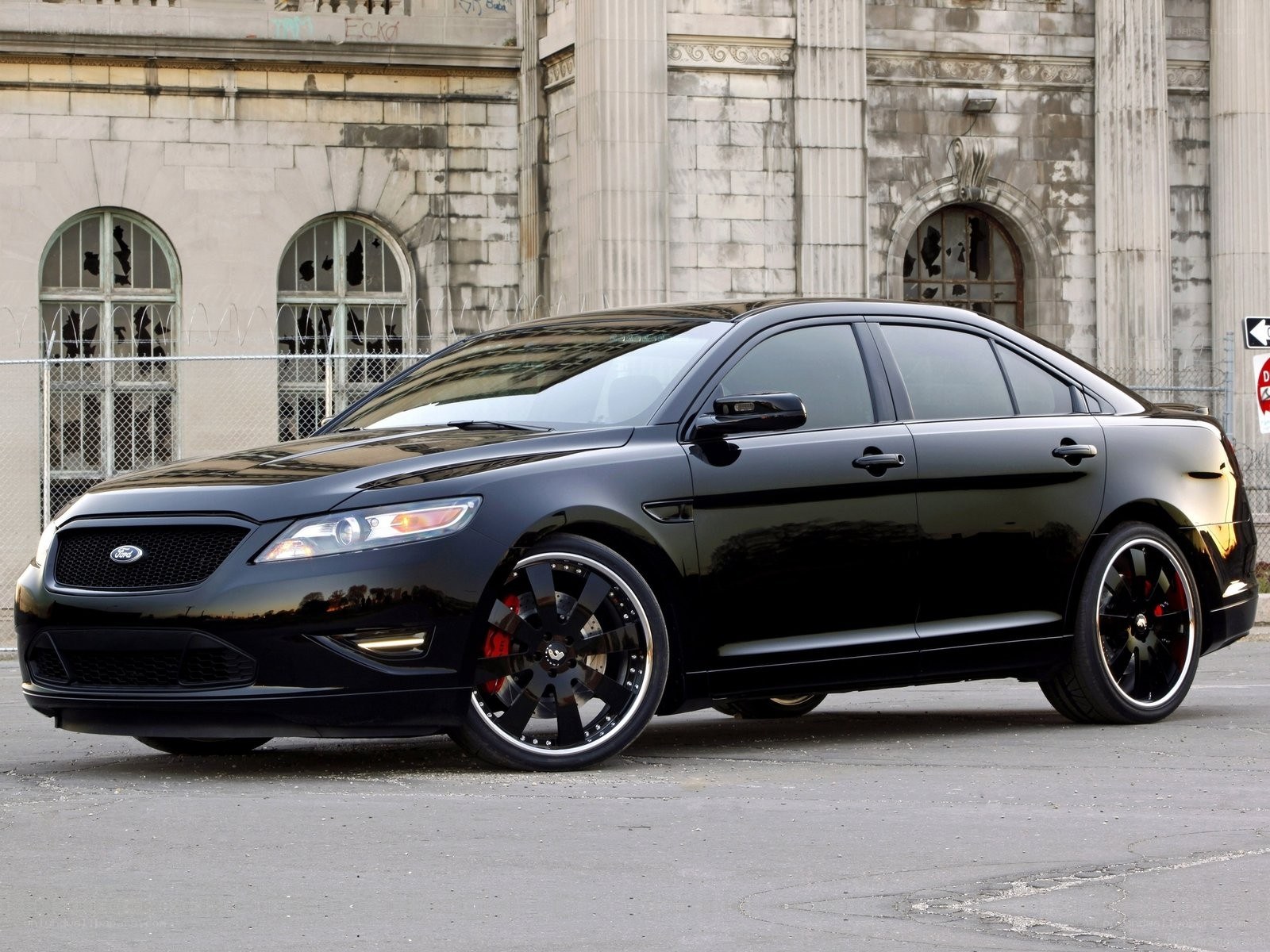 black ford taurus sedan