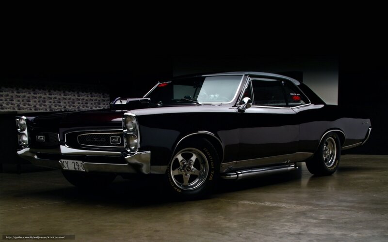 Black Gto Muscle Car — Dramatic