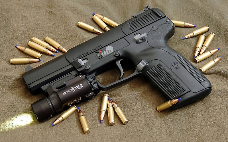 Black Handgun with Bullets — Neutral, Photograph, Flashlight