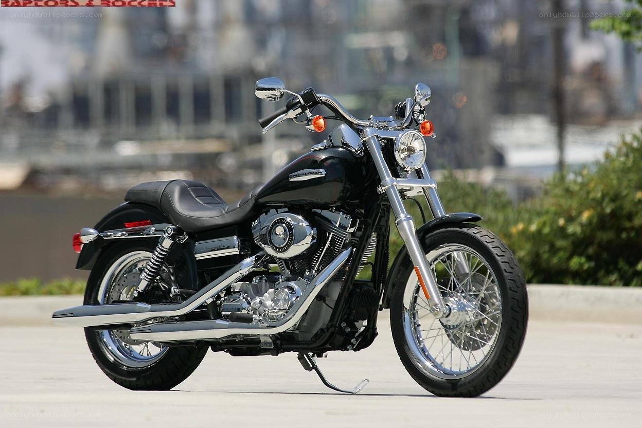 Black Harley-Davidson motorcycle