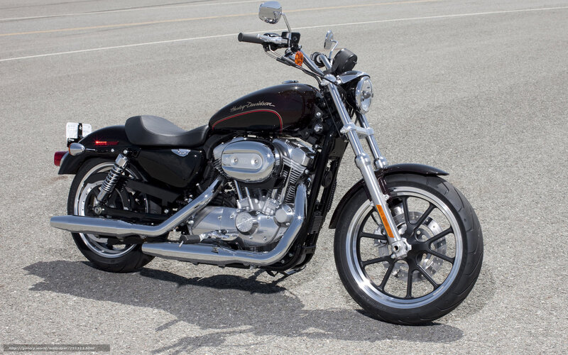 black harley-davidson motorcycle