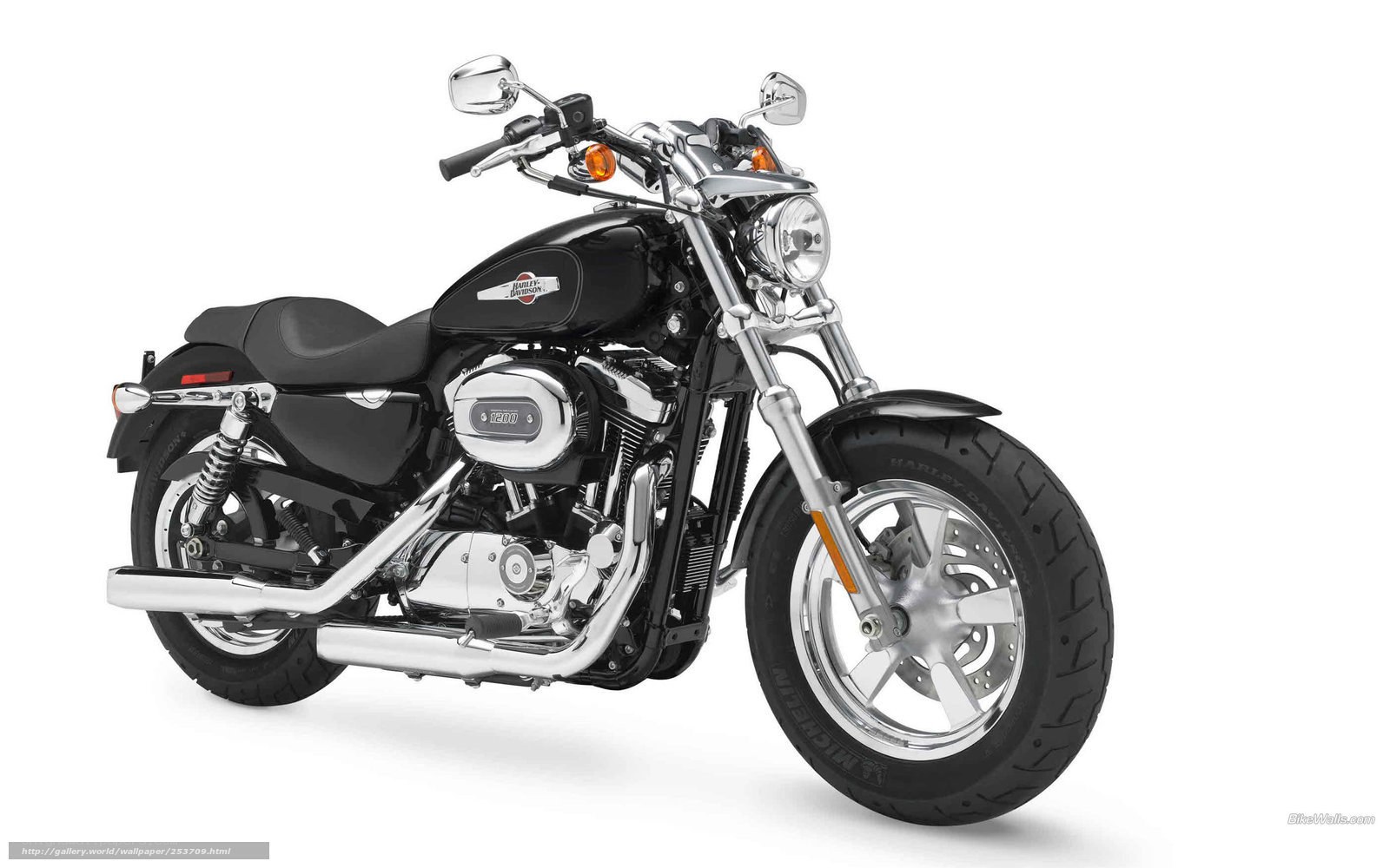 black harley-davidson motorcycle
