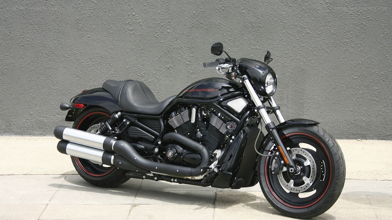 black harley-davidson motorcycle