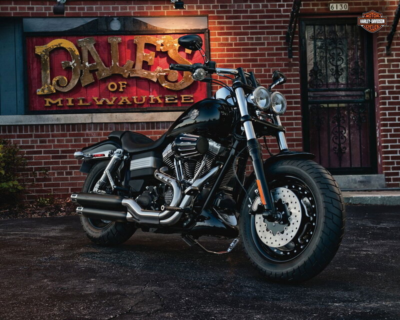 Black Harley-davidson Motorcycle — Dramatic, Night